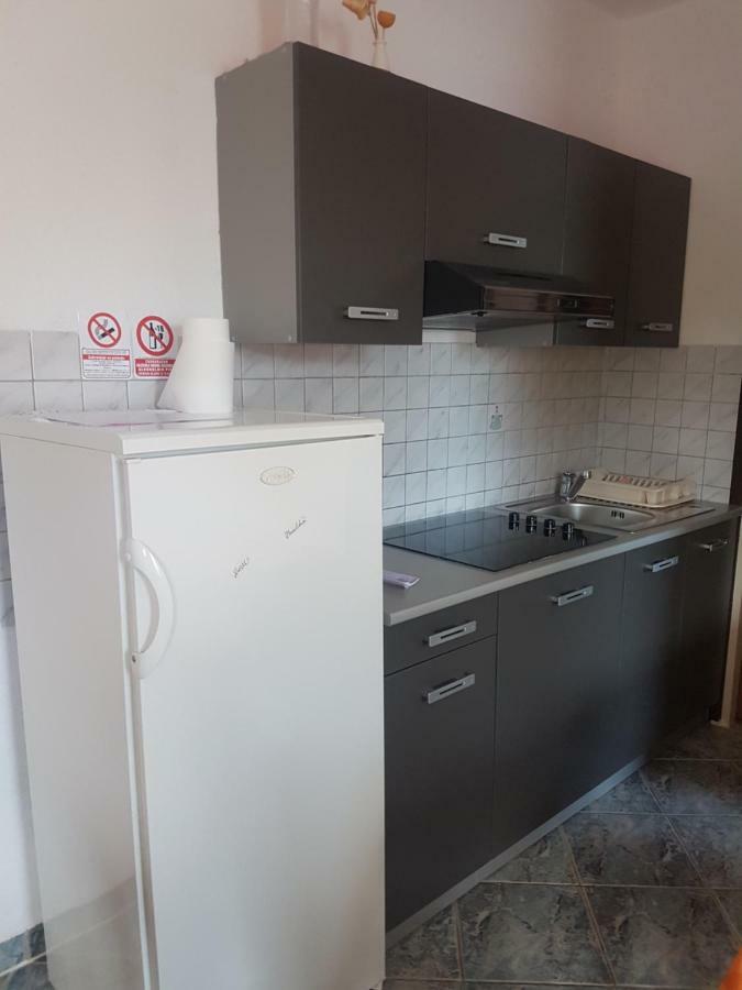 Apartment Edin *